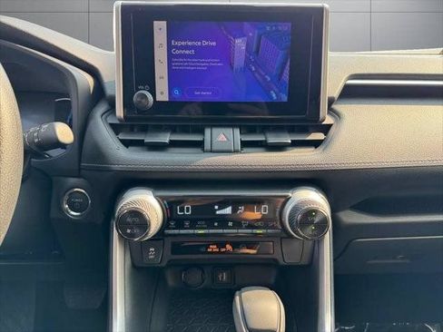 Certified 2025 Toyota RAV4 XLE AWD/4WD image 75