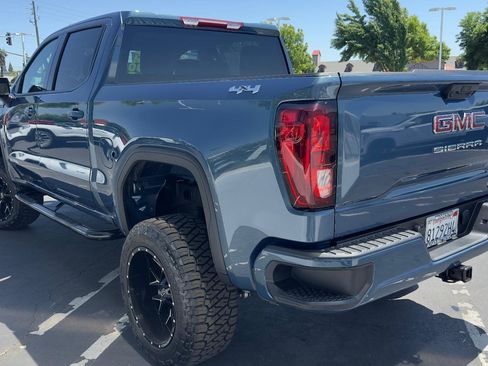 Used 2026 GMC Sierra 1500 Elevation AWD/4WD image 7
