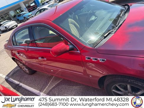 Used 2007 Buick Lucerne CXL w/ Luxury Package FWD image 2