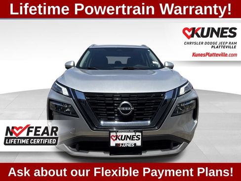 Used 2023 Nissan Rogue SV w/ SV Premium Package AWD/4WD image 5
