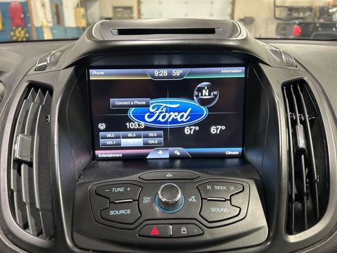 Used 2014 Ford Escape SE w/ Leather Comfort Package FWD image 28