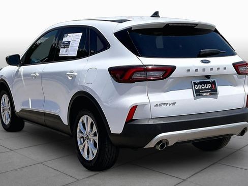 Used 2025 Ford Escape Active FWD image 11