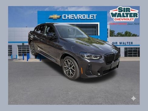 Used 2023 BMW X4 M40i AWD/4WD image 1
