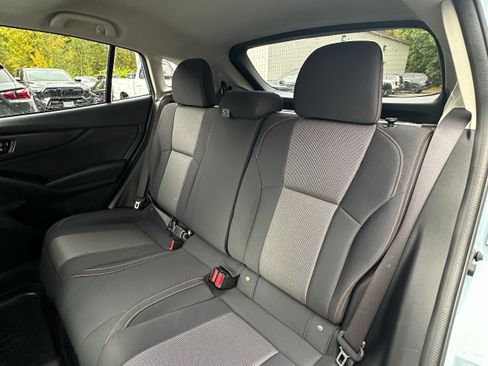 Used 2023 Subaru Crosstrek 2.0i Premium AWD/4WD image 12