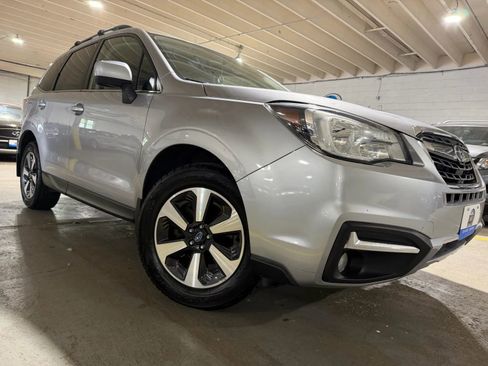 Used 2017 Subaru Forester 2.5i Limited AWD/4WD image 5