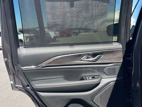 New 2025 Jeep Grand Cherokee Overland w/ Luxury Tech Group IV image 25