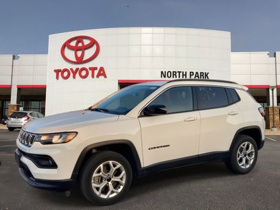 Used 2025 Jeep Compass Latitude
