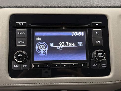 Used 2022 Honda HR-V LX image 17