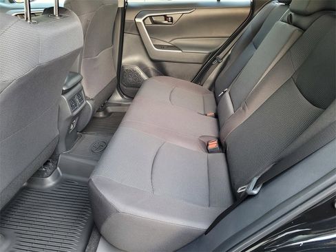 New 2025 Toyota RAV4 LE image 6