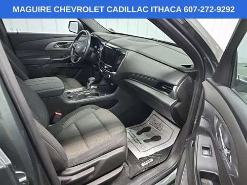 Used 2023 Chevrolet Traverse LT AWD/4WD image 15