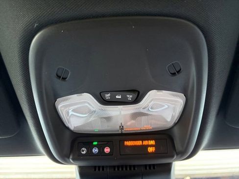 Used 2024 GMC Canyon AT4 w/ Canyon Safety Plus Package image 11