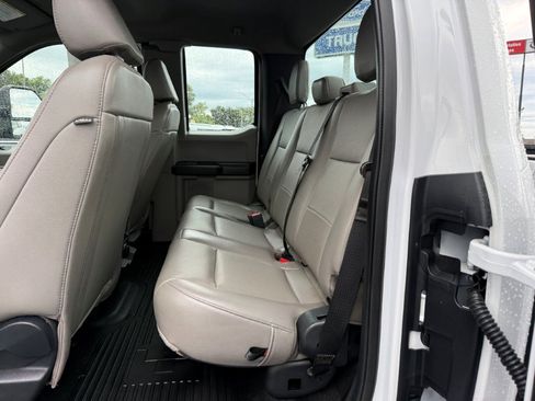 Used 2022 Ford F250 XL w/ Power Equipment Group AWD/4WD image 16