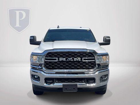 Certified 2024 RAM 2500 Big Horn w/ Off Road Package AWD/4WD image 3