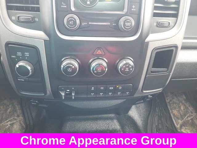 Used 2014 RAM 3500 Tradesman w/ Chrome Appearance Group AWD/4WD image 12