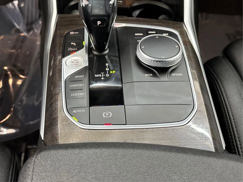 Used 2020 BMW 330i xDrive Sedan w/ Driving Assistance Package AWD/4WD image 22