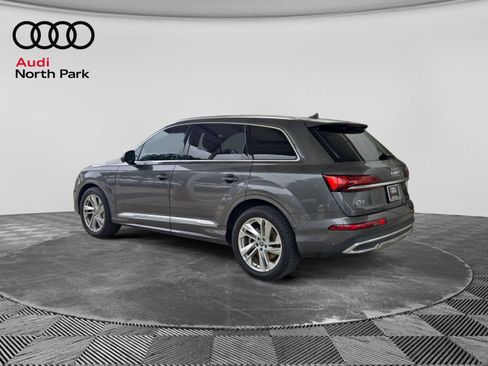 Used 2020 Audi Q7 3.0T Prestige w/ Prestige Package AWD/4WD image 3
