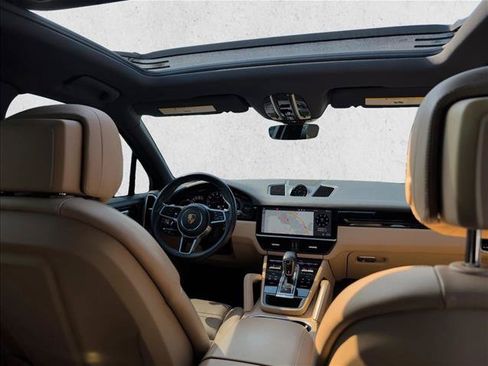 Used 2020 Porsche Cayenne AWD/4WD image 19