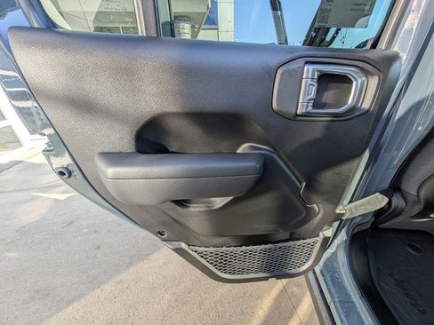 New 2026 Jeep Wrangler Unlimited Rubicon image 38