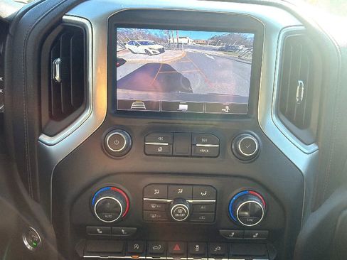 Used 2020 Chevrolet Silverado 1500 LT w/ All-Star Edition image 15