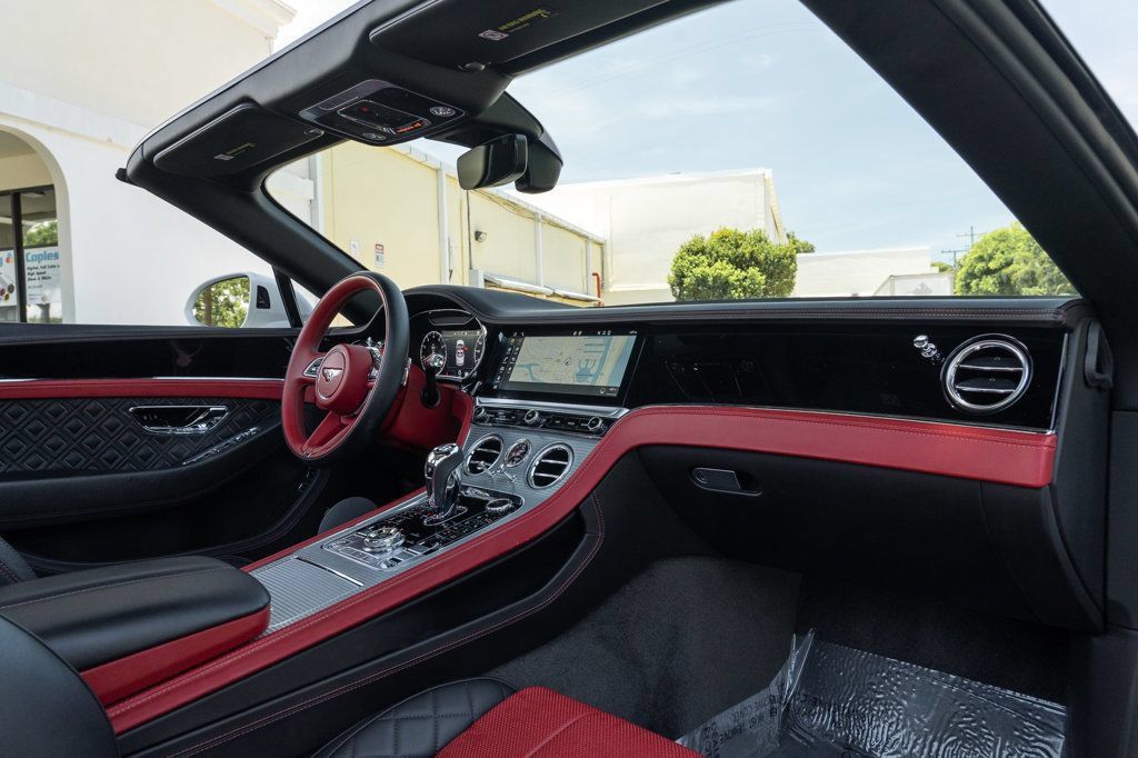 Used 2021 Bentley Continental GT AWD/4WD image 23