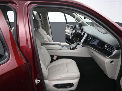 Used 2022 Jeep Wagoneer Series II image 20