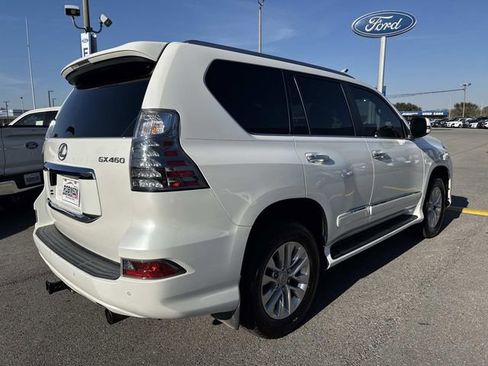 Used 2015 Lexus GX 460 w/ Premium Package image 5