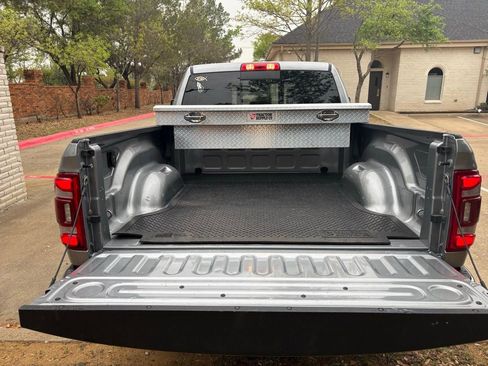 Used 2024 RAM 2500 Laramie w/ Off Road Package image 16