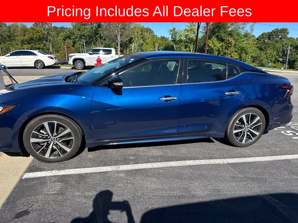 Used 2022 Nissan Maxima SV w/ Floor Mat Group FWD image 4