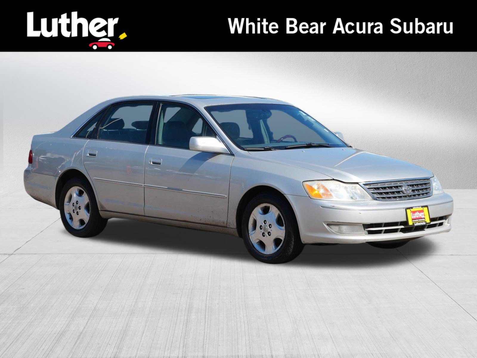 Used 2003 Toyota Avalon XLS FWD image 1