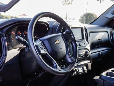 Used 2025 Chevrolet Silverado 2500 Custom w/ Custom Value Package AWD/4WD image 23