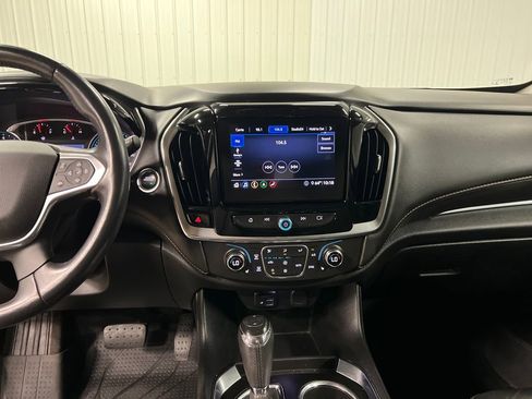 Certified 2020 Chevrolet Traverse RS AWD/4WD image 23