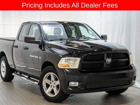 Used 2012 RAM 1500 Express RWD image 1