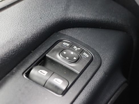 Used 2019 Mercedes-Benz Sprinter 144 image 17