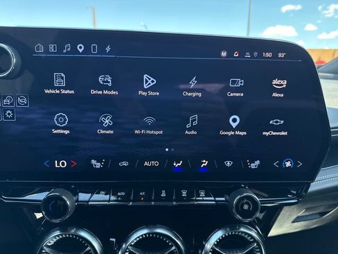 Used 2024 Chevrolet Blazer EV LT AWD/4WD image 18