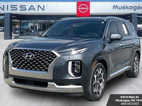 Used 2021 Hyundai Palisade Calligraphy FWD image 3