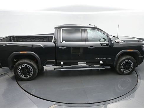 New 2025 GMC Sierra 2500 Denali w/ Denali Reserve Package image 43