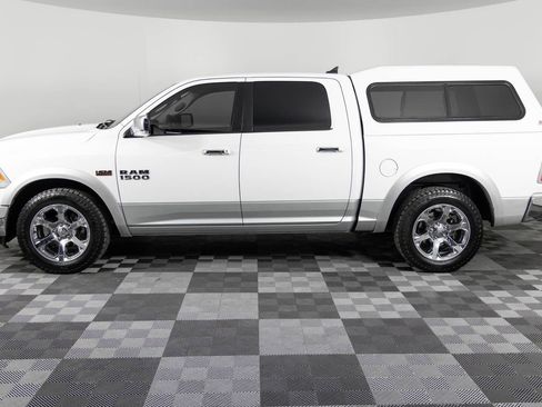 Used 2015 RAM 1500 Laramie w/ Convenience Group image 3