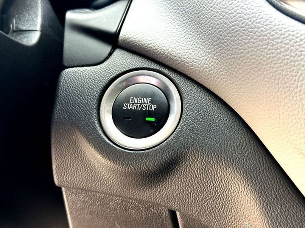 Used 2024 Chevrolet Equinox LS w/ LS Convenience Package FWD image 17