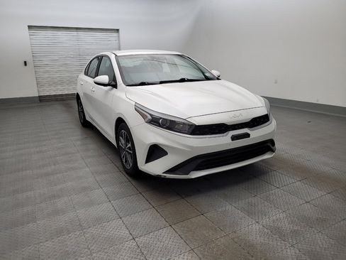 Used 2023 Kia Forte LXS FWD image 13