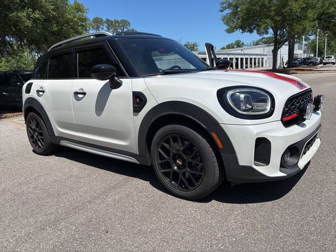 Used 2023 MINI Cooper Countryman S image 1