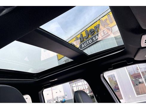 Used 2024 Mitsubishi Outlander Ralliart image 18