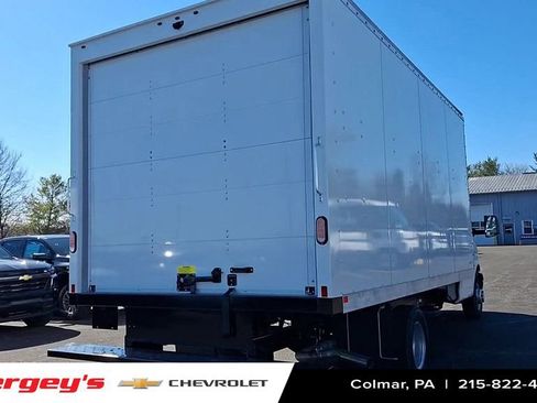 New 2025 Chevrolet Express 3500 w/ Power Convenience Package image 9