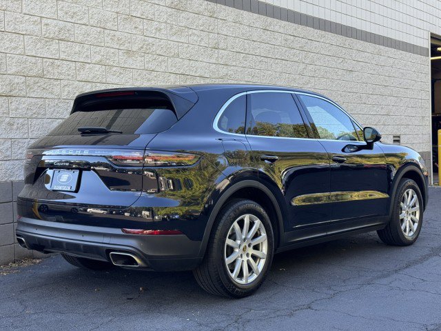 Used 2020 Porsche Cayenne AWD/4WD image 16
