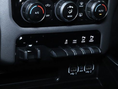 Certified 2022 RAM 1500 Big Horn image 30