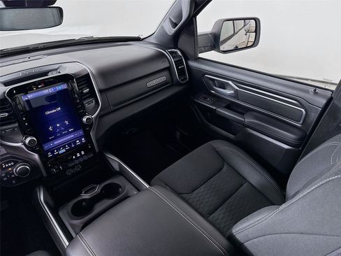 Used 2025 RAM 1500 Big Horn image 30