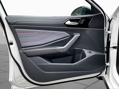 New 2026 Volkswagen Jetta GLI Autobahn FWD image 10