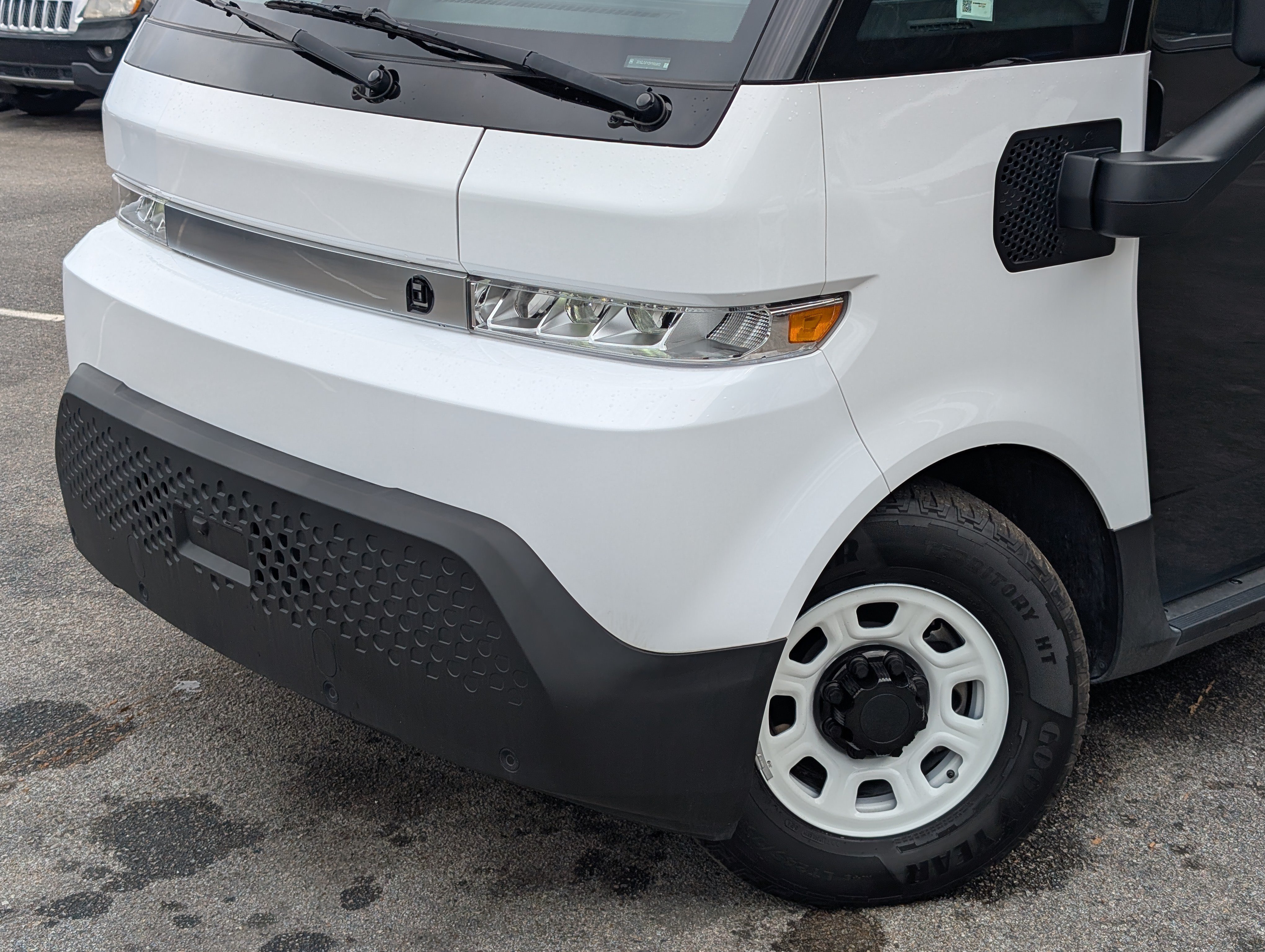Used 2024 Chevrolet Brightdrop 600 w/ Commercial Equipment Package AWD/4WD image 13