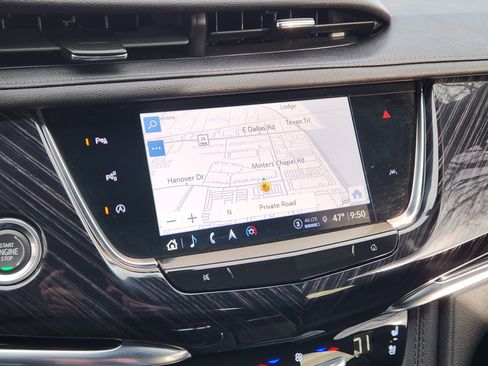 Used 2023 Cadillac XT6 Premium Luxury w/ Technology Package image 21