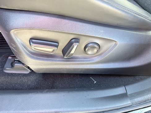 Used 2023 Toyota Crown XLE image 14