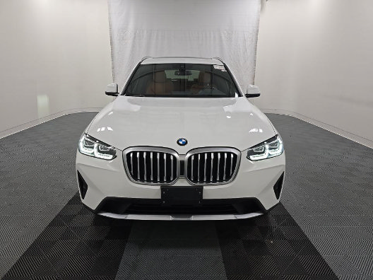 Used 2023 BMW X3 xDrive30i w/ Convenience Package w/ZPA AWD/4WD image 13